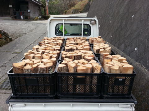 乾燥薪　500ｋｇ